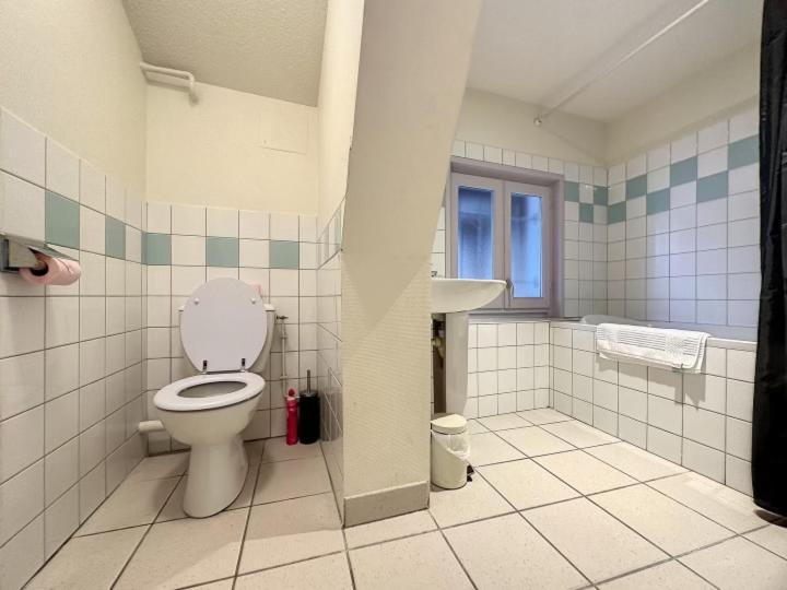 Apartment Bury
